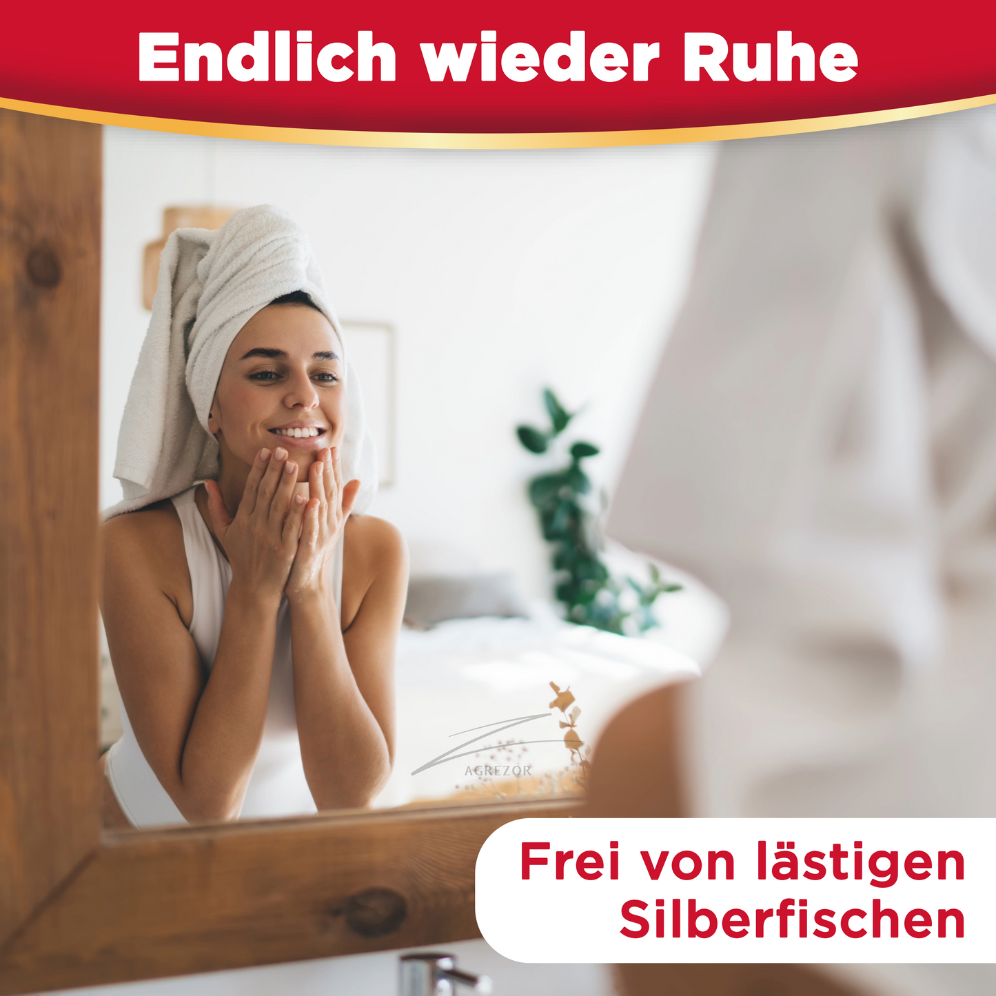 Frau blickt entspannt in den Spiegel als Symbol für ein Zuhause frei von lästigen Silberfischen dank Agrezor Silberfischfalle